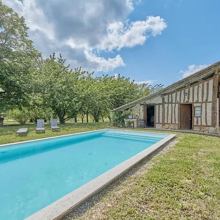 Le Moutou - Maison Avec Piscine Hébergement de vacances Tombeboeuf