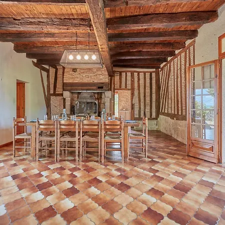 Le Moutou - Maison Avec Piscine