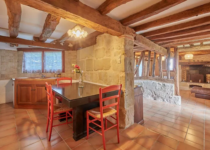 Le Moutou - Maison Avec Piscine Ferienhaus *