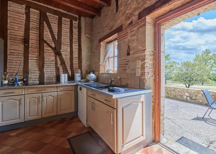 Le Moutou - Maison Avec Piscine Tombeboeuf