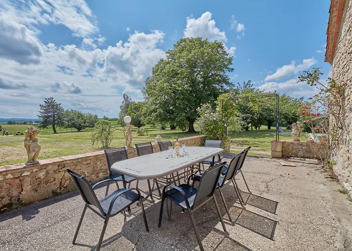 Le Moutou - Maison Avec Piscine Ferienhaus *
